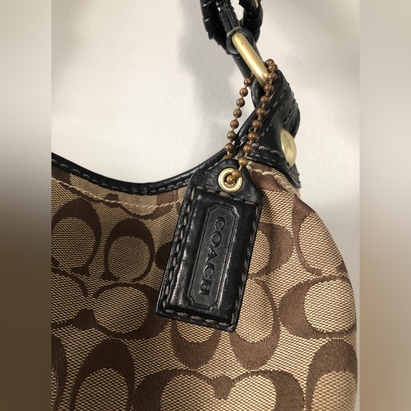 Signature Style Coach Purse with Black Leather and Gold Details, Y2K Vintage - Picture 4 of 15